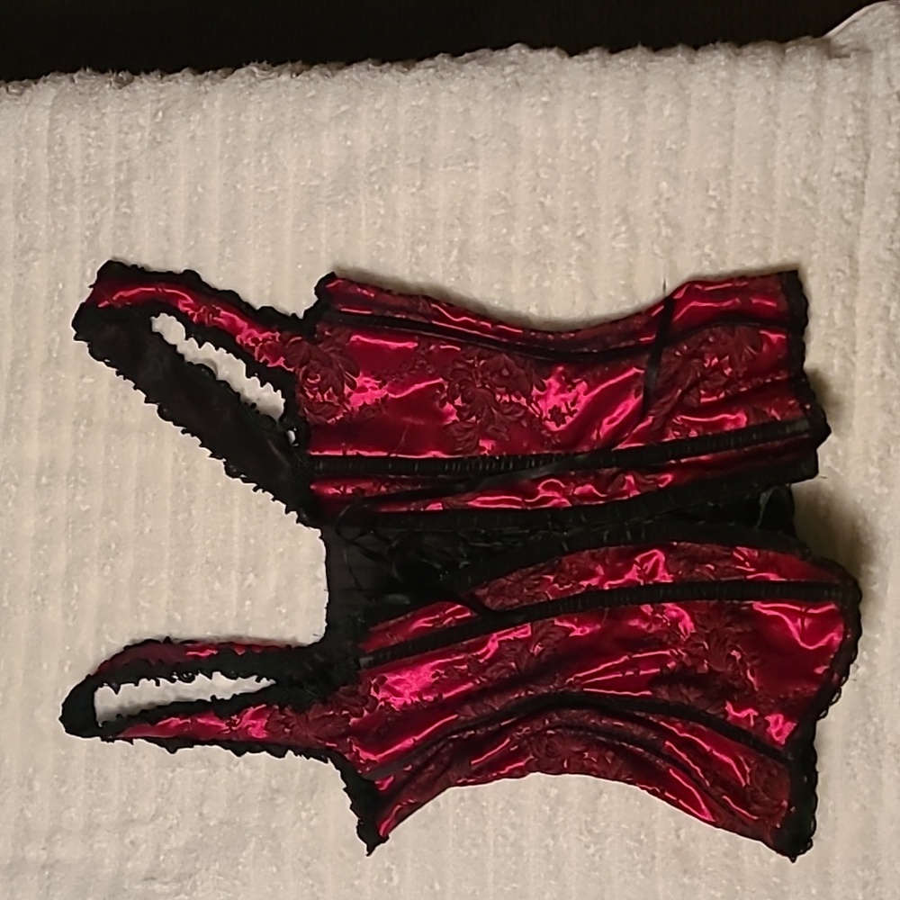 Thrifted unknown size black and red corset